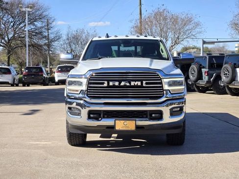 Used 2022 RAM 3500 Laramie image 2
