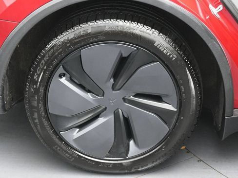 Used 2026 Tesla Model Y Long Range RWD image 33