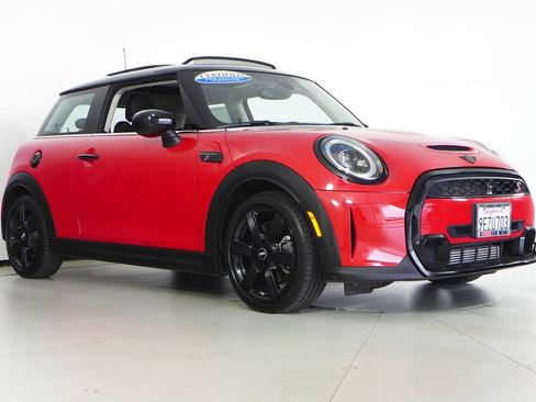 Used 2023 MINI Cooper S FWD image 4