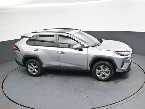 Used 2023 Toyota RAV4 XLE w/ Convenience Package image 27