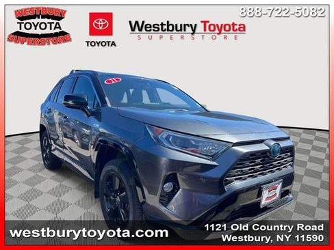 Used 2021 Toyota RAV4 XSE image 1