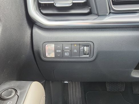 New 2026 GMC Terrain Elevation w/ Elevation Premium Package image 17