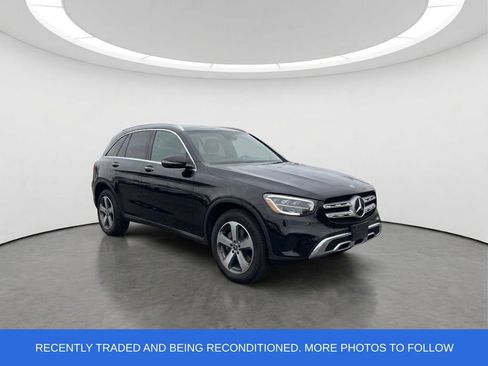 Used 2022 Mercedes-Benz GLC 300 4MATIC w/ Premium Package Lite image 1