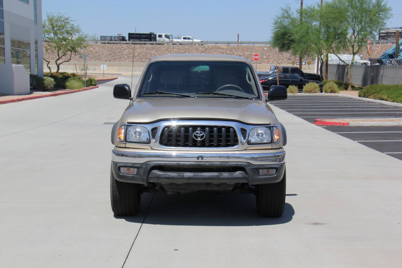 Used 2003 Toyota Tacoma PreRunner RWD image 2