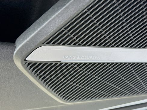 Certified 2023 Audi Q5 2.0T Premium Plus w/ Premium Plus Package image 18