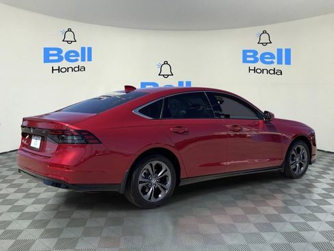 Used 2025 Honda Accord EX-L image 4