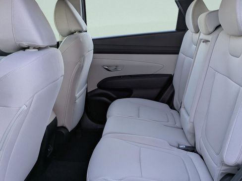 New 2026 Hyundai Tucson SE image 14