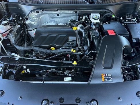 Certified 2024 Chevrolet Trax RS w/ Driver Confidence Package FWD image 23