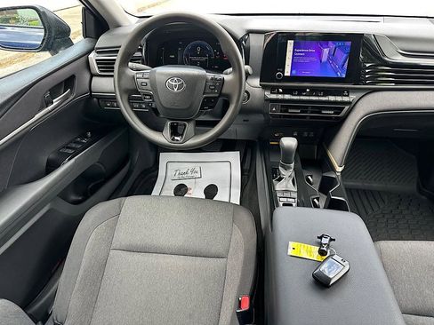 Certified 2025 Toyota Camry LE FWD image 17