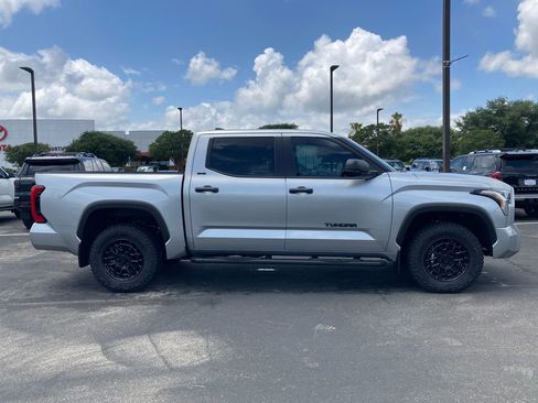 New 2026 Toyota Tundra SR5 AWD/4WD image 4