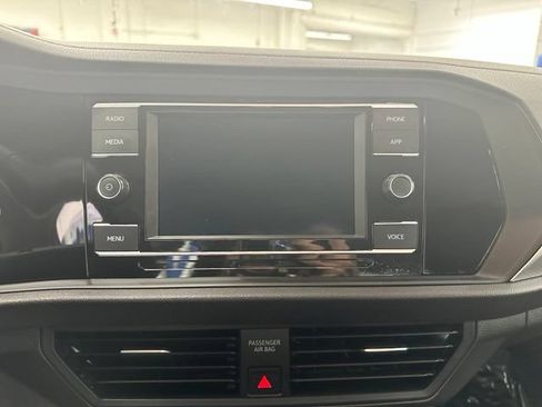 Certified 2024 Volkswagen Jetta S FWD image 5