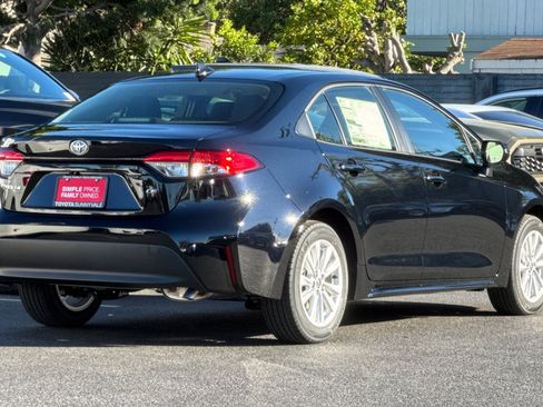 New 2026 Toyota Corolla LE image 3