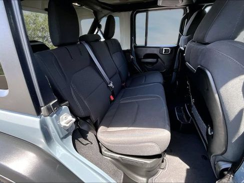 Used 2025 Jeep Wrangler Unlimited Rubicon 4xe w/ Safety Group AWD/4WD image 25