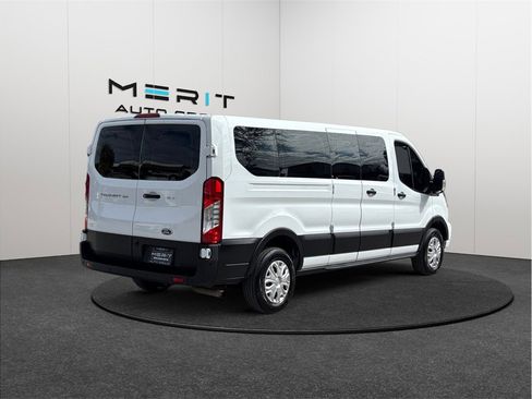 Used 2021 Ford Transit 350 XLT image 9