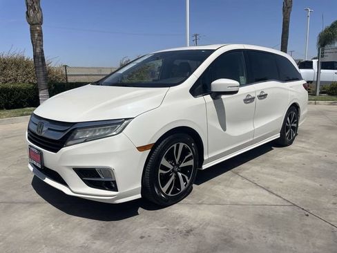 Used 2019 Honda Odyssey Elite image 1