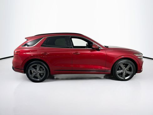 Used 2022 Genesis GV70 3.5T Sport w/ Sport Prestige Package AWD/4WD image 4