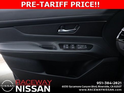 New 2025 Nissan Murano SV image 23