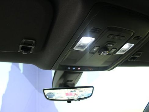 Used 2021 Chevrolet Tahoe Premier AWD/4WD image 20