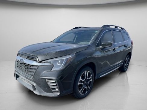 Used 2024 Subaru Ascent Limited w/ Technology Package image 13