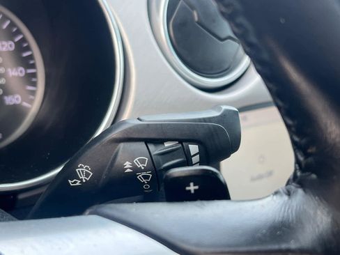 Used 2019 Ford Mustang Premium image 18