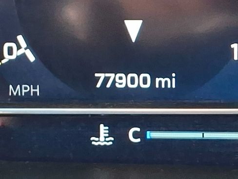 Used 2022 Chevrolet Silverado 1500 LT Trail Boss w/ LT Trail Boss Premium Package AWD/4WD image 21