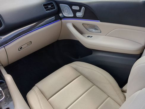 Used 2020 Mercedes-Benz GLE 350 image 45