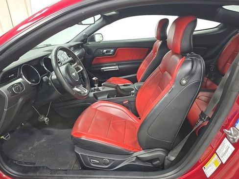 Used 2017 Ford Mustang GT Premium w/ GT Performance Package RWD image 6