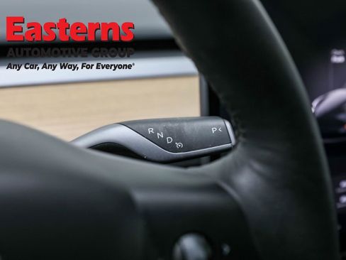 Used 2023 Tesla Model 3 Standard Range image 13