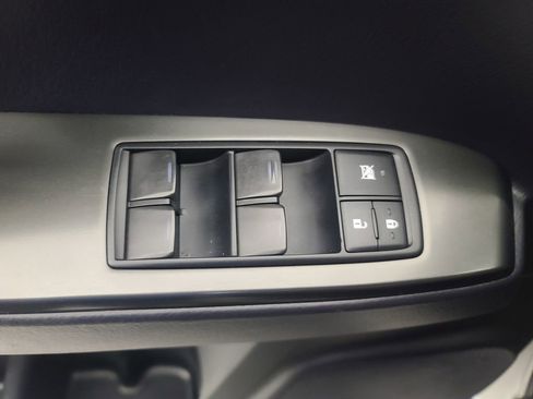 Used 2023 Lexus GX 460 Premium w/ Accessory Package image 24