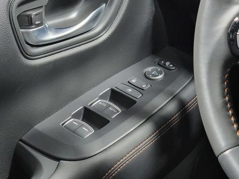Certified 2024 Honda HR-V Sport image 23