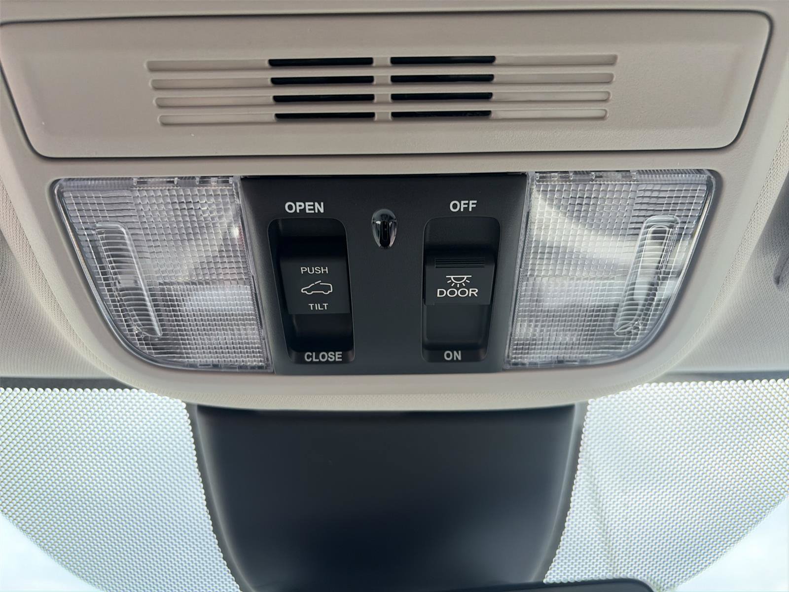 New 2027 Honda Odyssey EX-L image 13