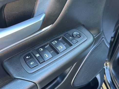 Used 2022 RAM 1500 Big Horn image 22