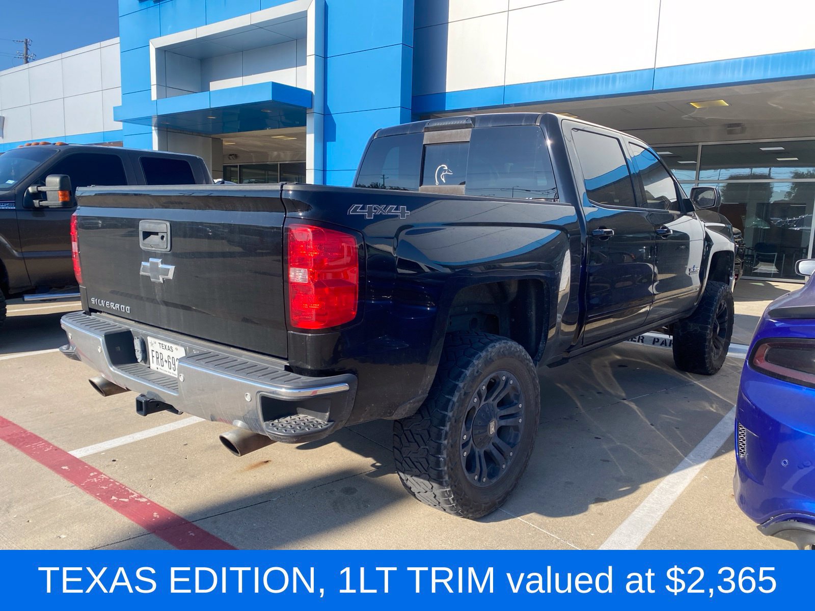 Used 2015 Chevrolet Silverado 1500 LT w/ Texas Edition, 1LT Trim AWD/4WD image 3