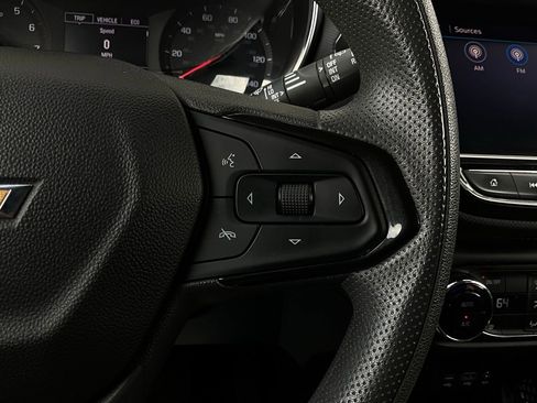 Used 2023 Chevrolet TrailBlazer LT w/ Convenience Package image 36