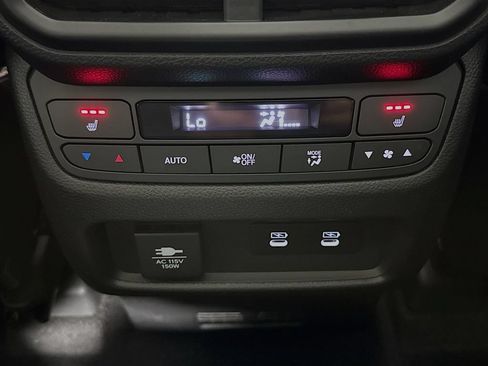 Used 2026 Honda Pilot TrailSport image 24