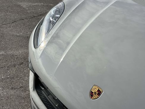 New 2026 Porsche Macan image 14