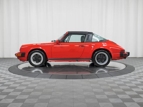 Used 1989 Porsche 911 Targa image 2