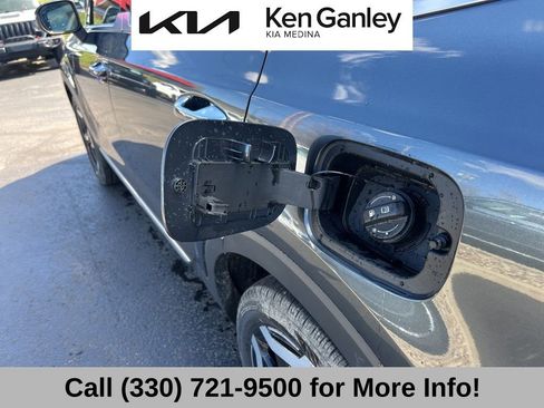 Certified 2023 Kia Telluride S w/ S Sunroof Package image 51