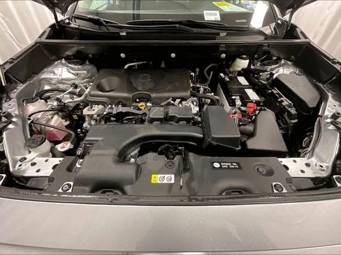 Certified 2024 Toyota RAV4 XLE image 29