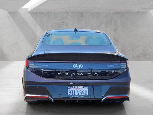Used 2025 Hyundai Sonata SEL FWD image 5