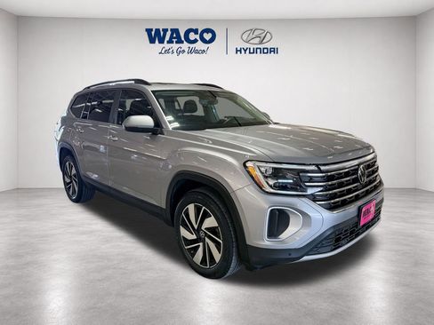 Used 2024 Volkswagen Atlas SE FWD image 10