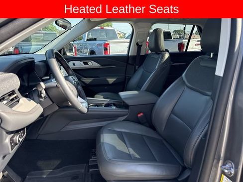 Used 2025 Ford Explorer Active w/ Active Comfort Package AWD/4WD image 20