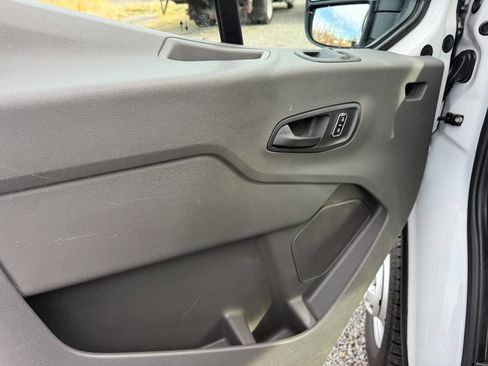 Used 2023 Ford Transit 350 XL image 28