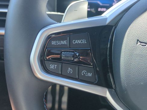 Used 2025 BMW M340i xDrive image 27