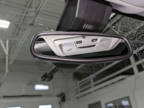 Certified 2022 Chevrolet Equinox Premier image 36