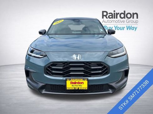 Used 2025 Honda HR-V Sport image 2