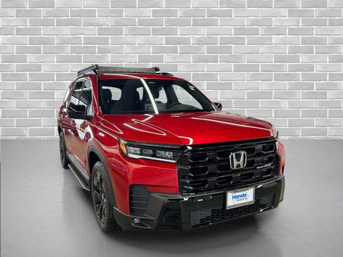New 2026 Honda Pilot Black Edition image 7