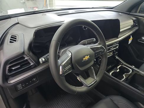 New 2026 Chevrolet Traverse LT w/ Driver Confidence Package image 17