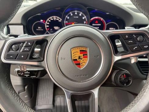 Used 2021 Porsche Cayenne Coupe AWD/4WD image 7