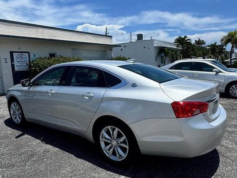 Used 2016 Chevrolet Impala LT FWD image 4